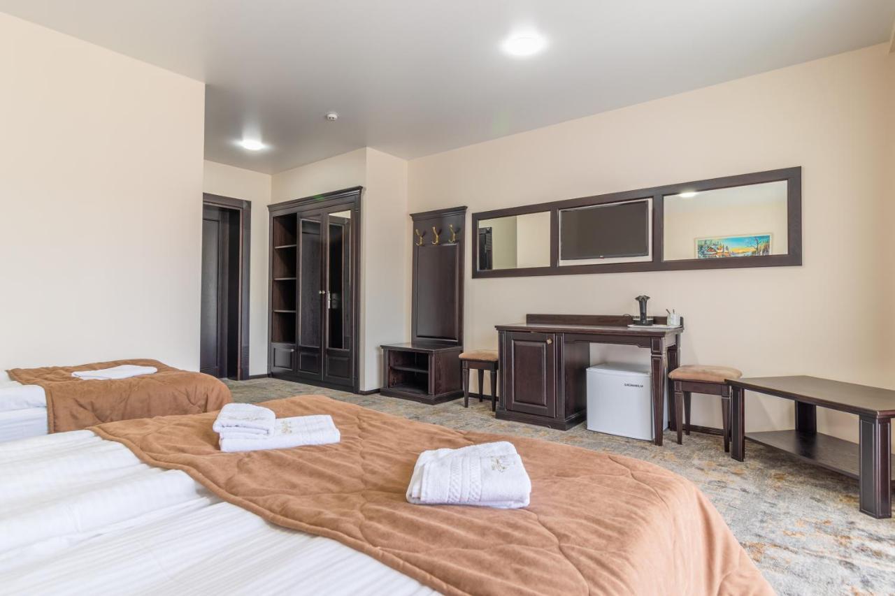 Elena Spa Resort Bukovel Ngoại thất bức ảnh