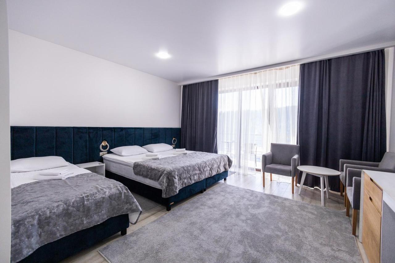 Elena Spa Resort Bukovel Ngoại thất bức ảnh