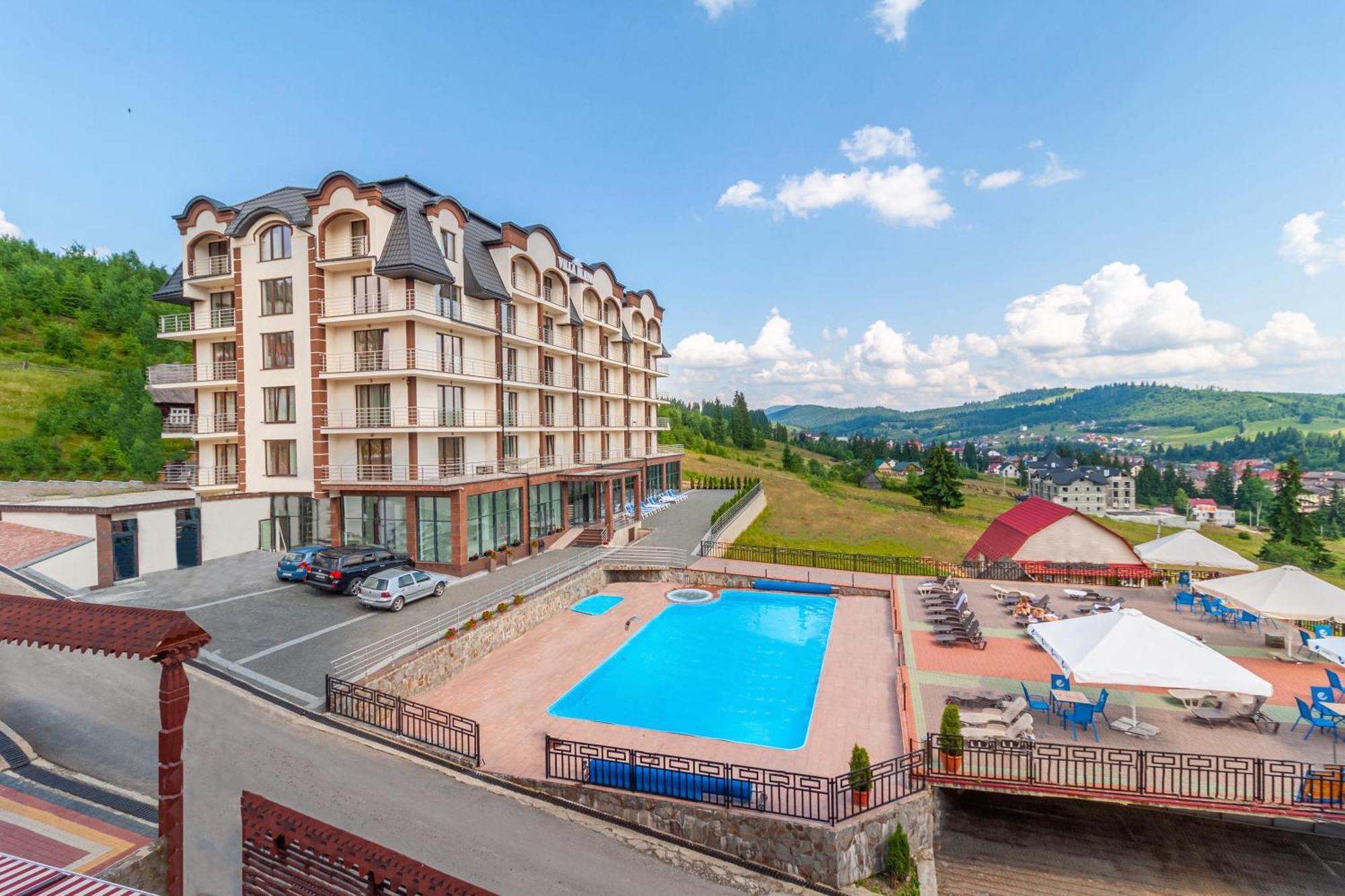 Elena Spa Resort Bukovel Ngoại thất bức ảnh